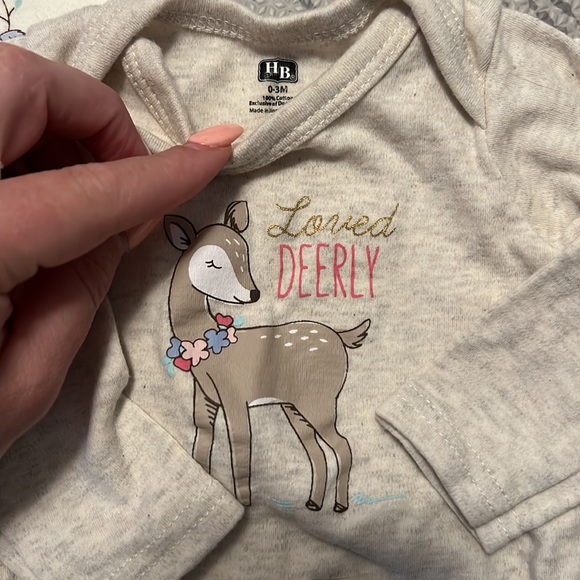 HB longsleeve onsies x3- US 0-3 - Picture 2 of 10
